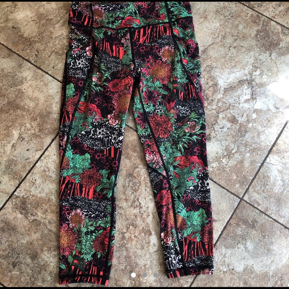 Lululemon cropped leggings